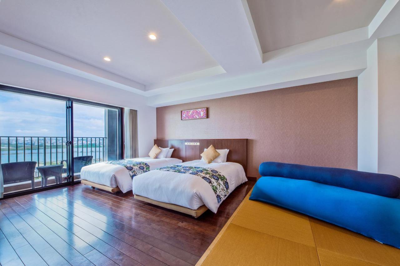 Senagajima Island Resort & Spa Tomigusuku Zewnętrze zdjęcie
