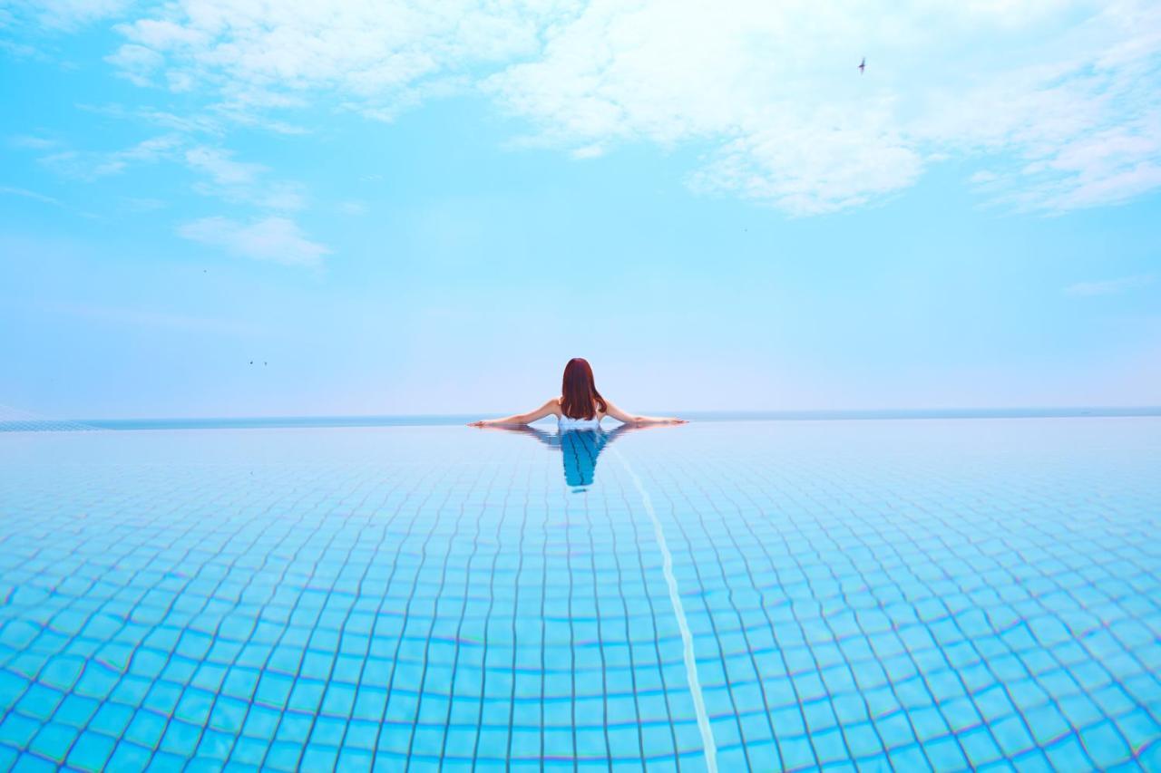 Senagajima Island Resort & Spa Tomigusuku Zewnętrze zdjęcie